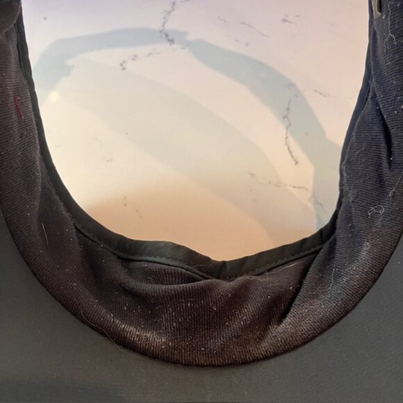 Nike Golf Women’s Visor Gray And White Moisture Wick Big Bill - Picture 7 of 9